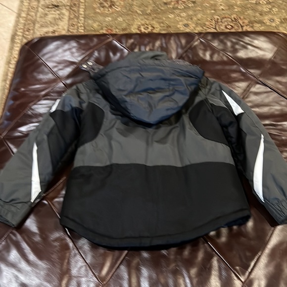 Boys London Fog Jacket with matching windbreaker. - Picture 9 of 16